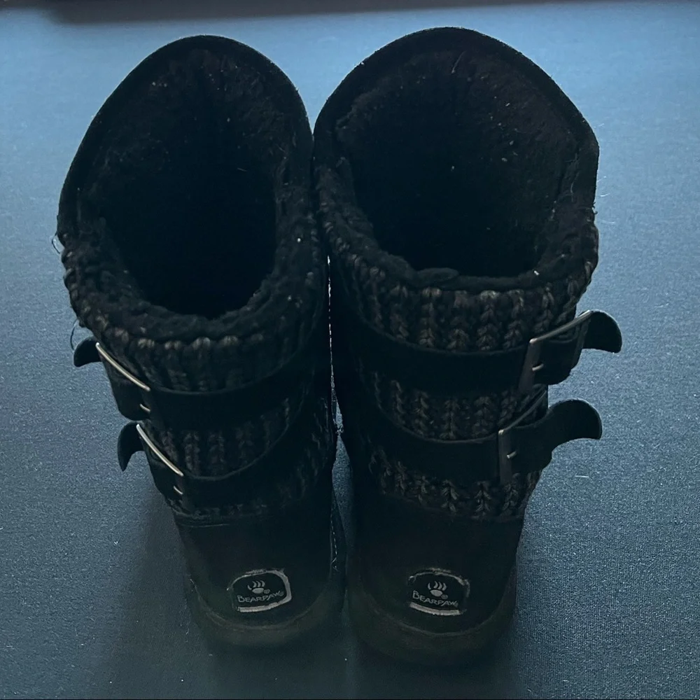 Bearpaw Boshie Youth Black boots size 2